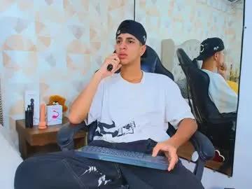 Freechat tyler_rodriguez on Chaturbate