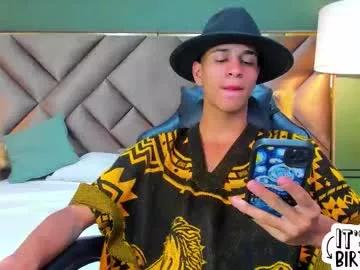 Freechat tyler_rodriguez on Chaturbate