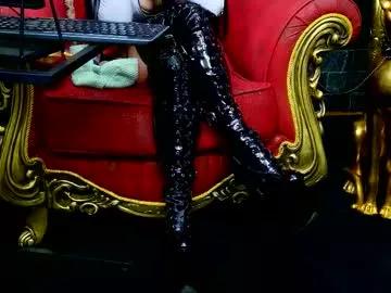 Freechat vivianreeve on Chaturbate