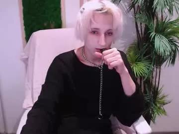 Freechat whitenyx on Chaturbate