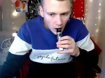 Freechat xavier_night81 on Chaturbate