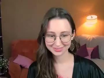 Freechat yourlovelystoryy on Chaturbate