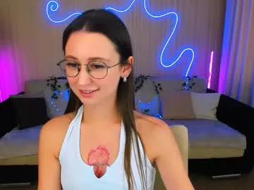 Freechat yourlovelystoryy on Chaturbate