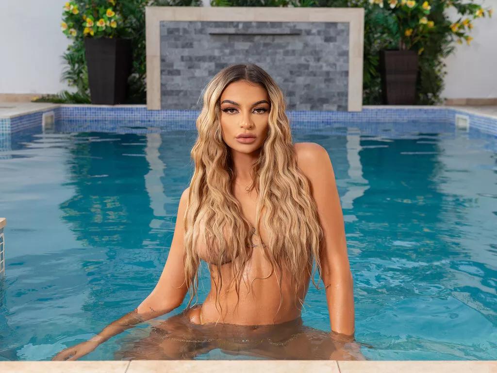 LiveJasmin Anastasia is Freechat Anastasia — I dance, I laugh, I can talk about everything and nothing. Whatever makes you happy, whatever makes you forget about the world for a while .Imagine my silky smooth skin under ur finger tips as i give you spiraling kisses and the softest whisper in...