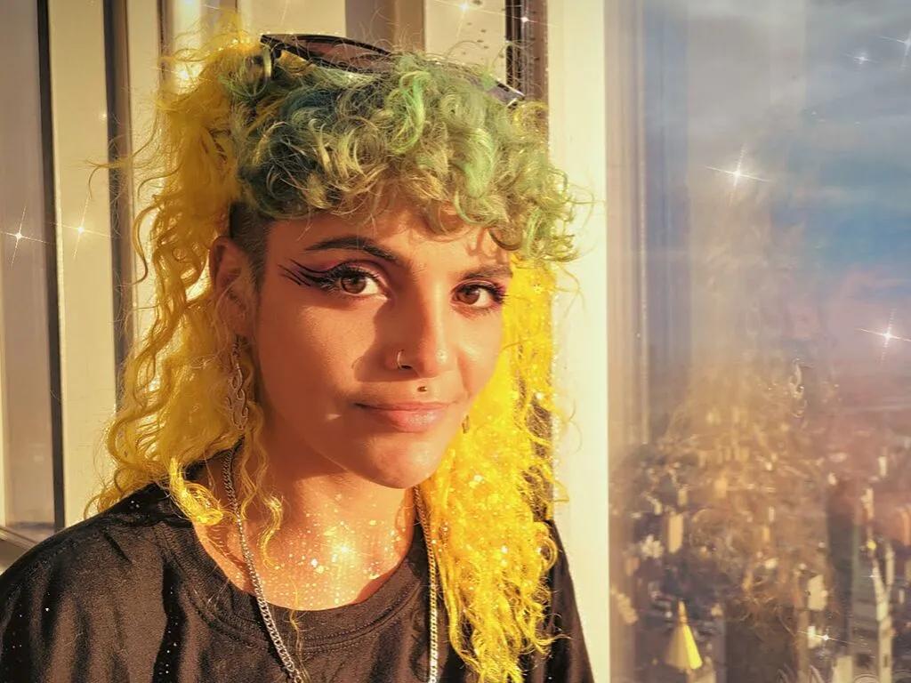 LilaBratz on LiveJasmin