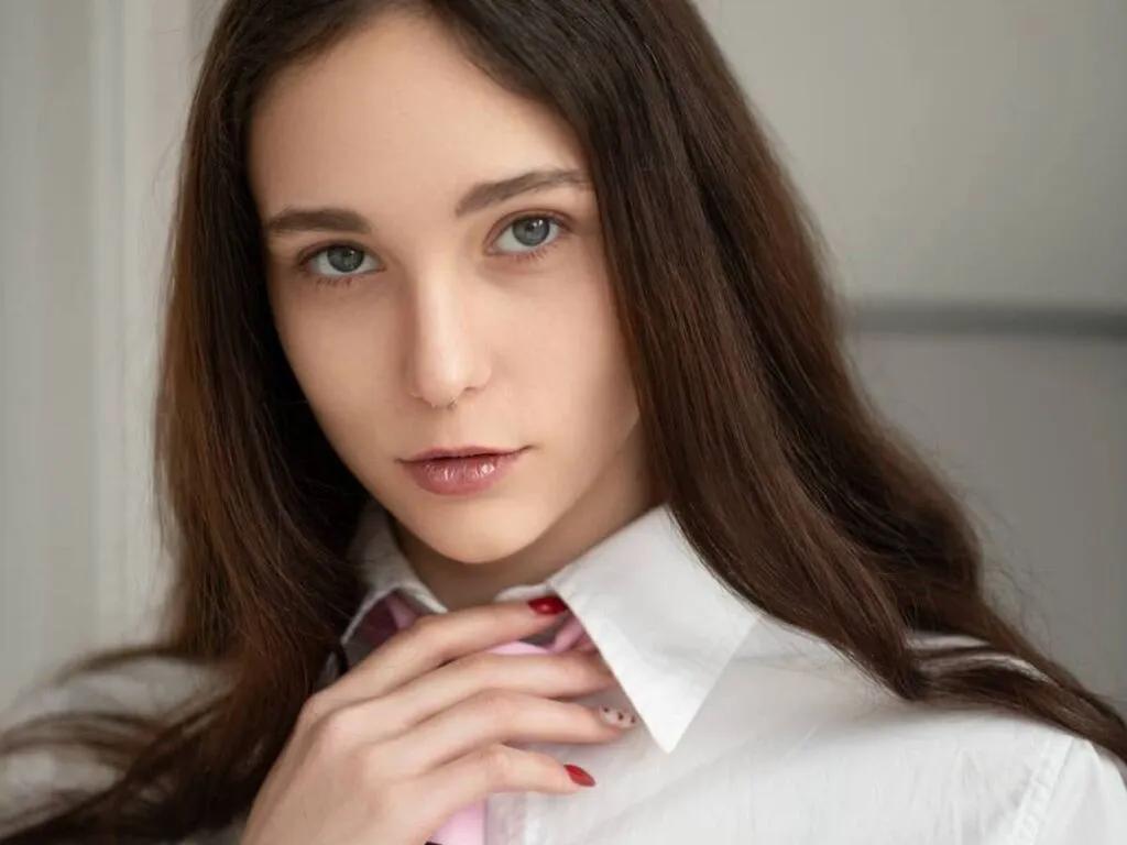 LunaLime on LiveJasmin