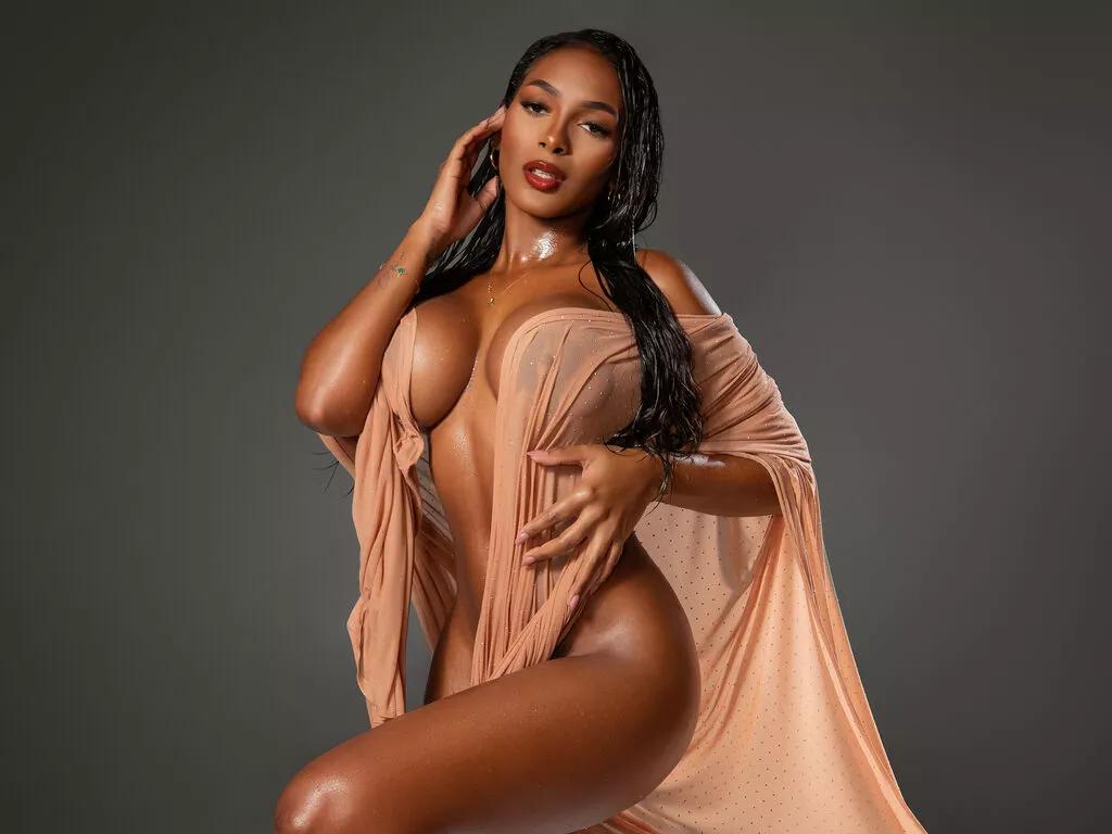 LiveJasmin MilaHall is Freechat MilaHall — I like animals, sushi and Fridays, and spend time with my relatives a lot