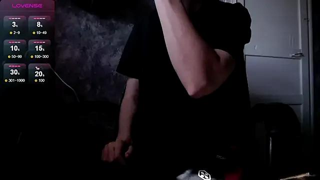 _lola1224_ on StripChat 