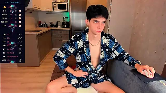 Freechat Aaron_Boom on StripChat