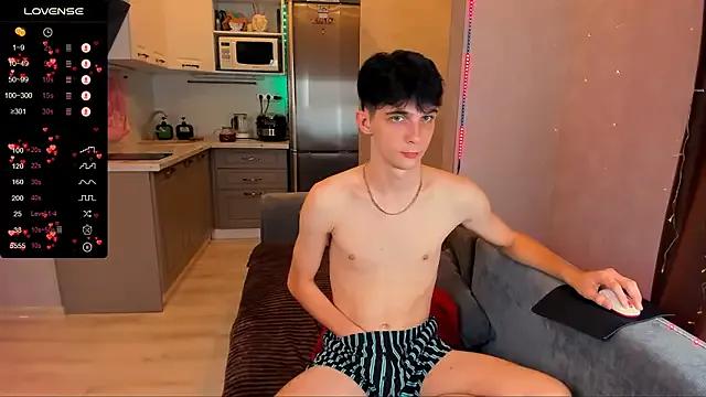 Freechat Aaron_Boom on StripChat