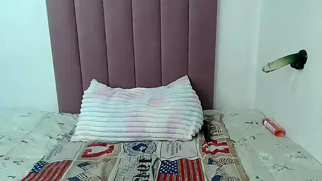 Abby_108 on StripChat 