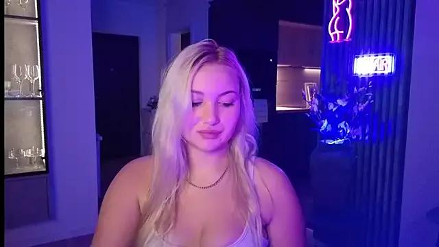 Freechat adrelaxina on StripChat