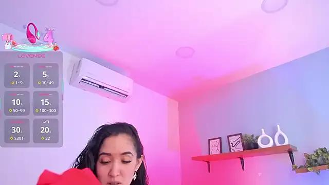 amanda_Hayek on StripChat 