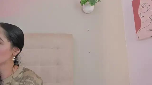 amanda_Hayek on StripChat 