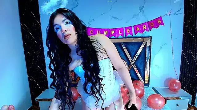 Amara_vega on StripChat 