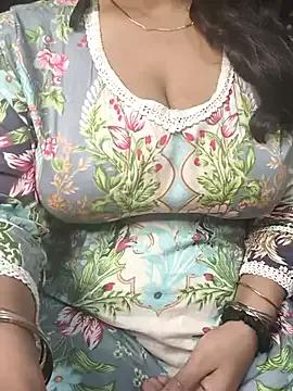 Anamika_Kapoor on StripChat 