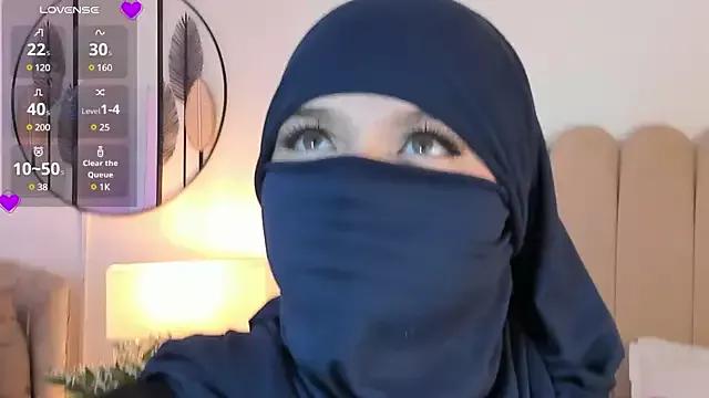 anna-henao on StripChat 