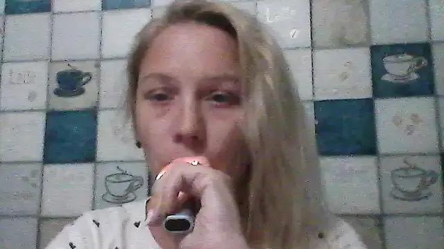 Freechat Anna_wey on StripChat