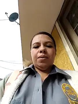 Ariana-07 on StripChat