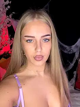 StripChat AubrieleRouj1 is Freechat AubrieleRouj1 — Hei, Aubri! I miss u