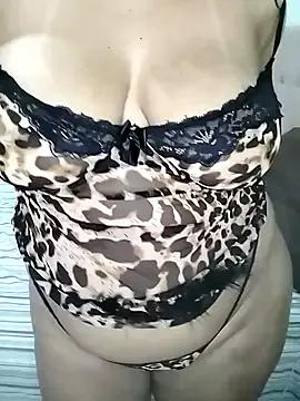 Freechat AuroraChest on StripChat