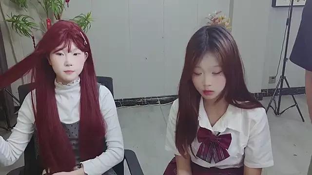 Freechat Babygirls523 on StripChat