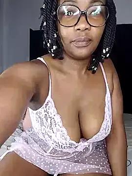 BigBootySimbax on StripChat 