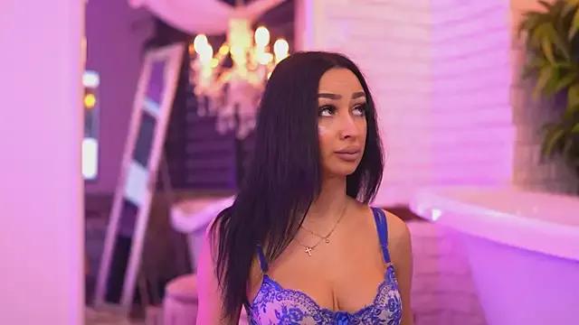 BonnieSins on StripChat