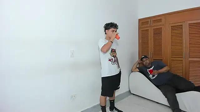 Freechat brutal_sex_room2k on StripChat