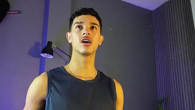 Freechat Busterspinter on StripChat