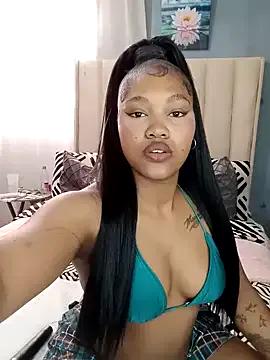 Freechat charmainexxx on StripChat