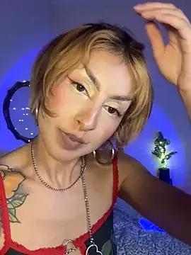 Freechat Cinamoonn on StripChat