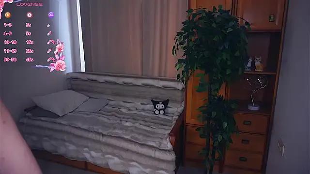 Freechat EleneBrach on StripChat