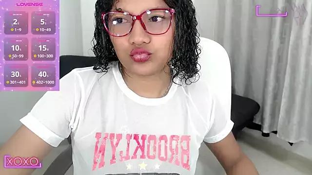 elly_willis on StripChat 