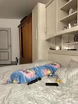 Freechat emma4xxx on StripChat