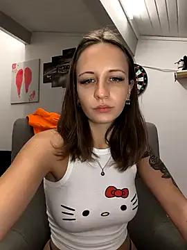 Freechat emma4xxx on StripChat