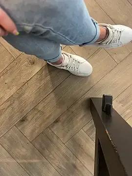 FeetVibe on StripChat 