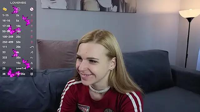 Freechat HelenMartines on StripChat