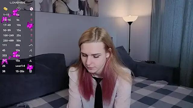 Freechat HelenMartines on StripChat