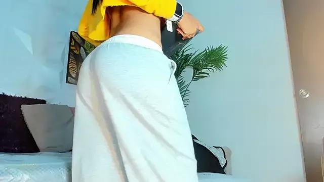Hellen_Sky on StripChat 