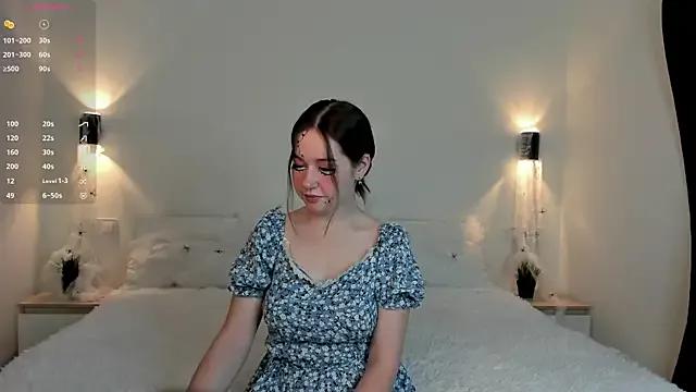 StripChat HopeKou is Freechat HopeKou — I think I should raise my hands :)