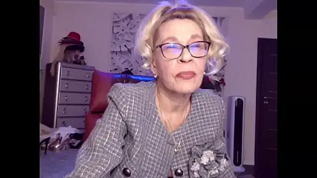 Freechat HornyMilf_555 on StripChat