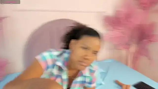 Freechat Isabellsmmith on StripChat