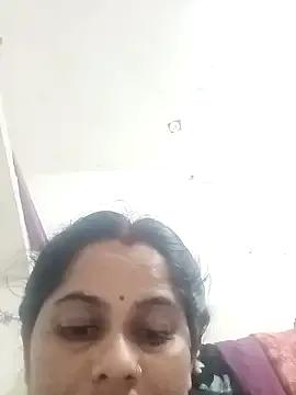 Freechat JULEE-740 on StripChat