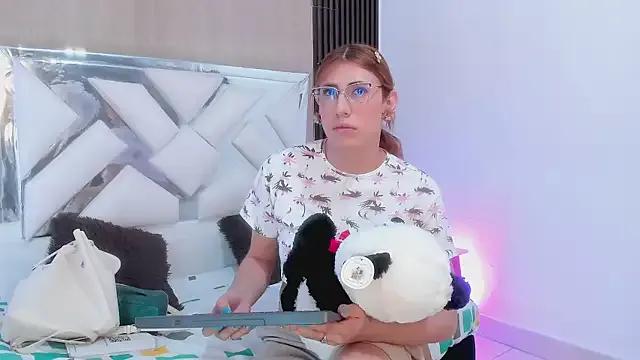 Freechat karen_matwell on StripChat