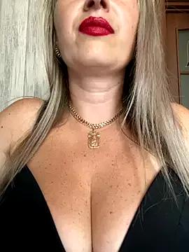 Kittenforyou on StripChat 