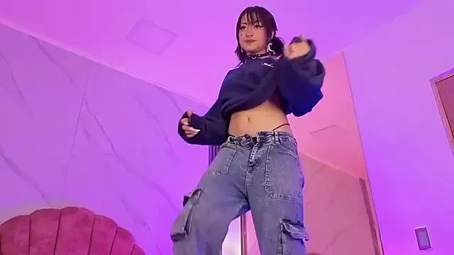 Layla_Cullen on StripChat 