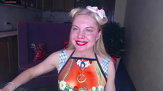 LiSinDoll on StripChat 