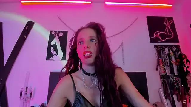Freechat Little_Naughtty on StripChat
