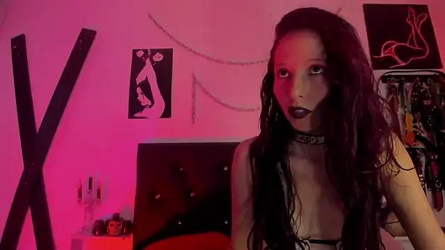 Freechat Little_Naughtty on StripChat